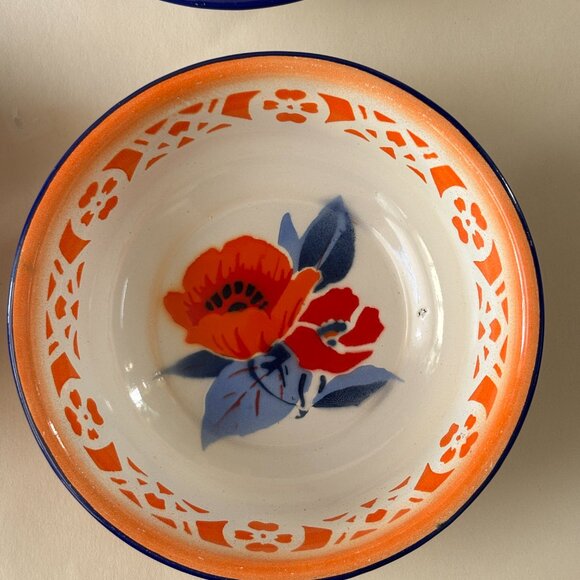 Vintage Enamel Floral Bowls - Set of 4 - Picture 5 of 14